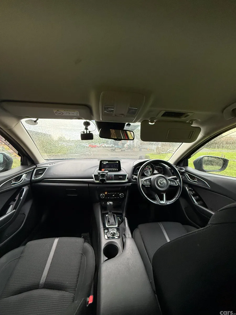 Mazda Axela Hatchback, Diesel, 2017, Red