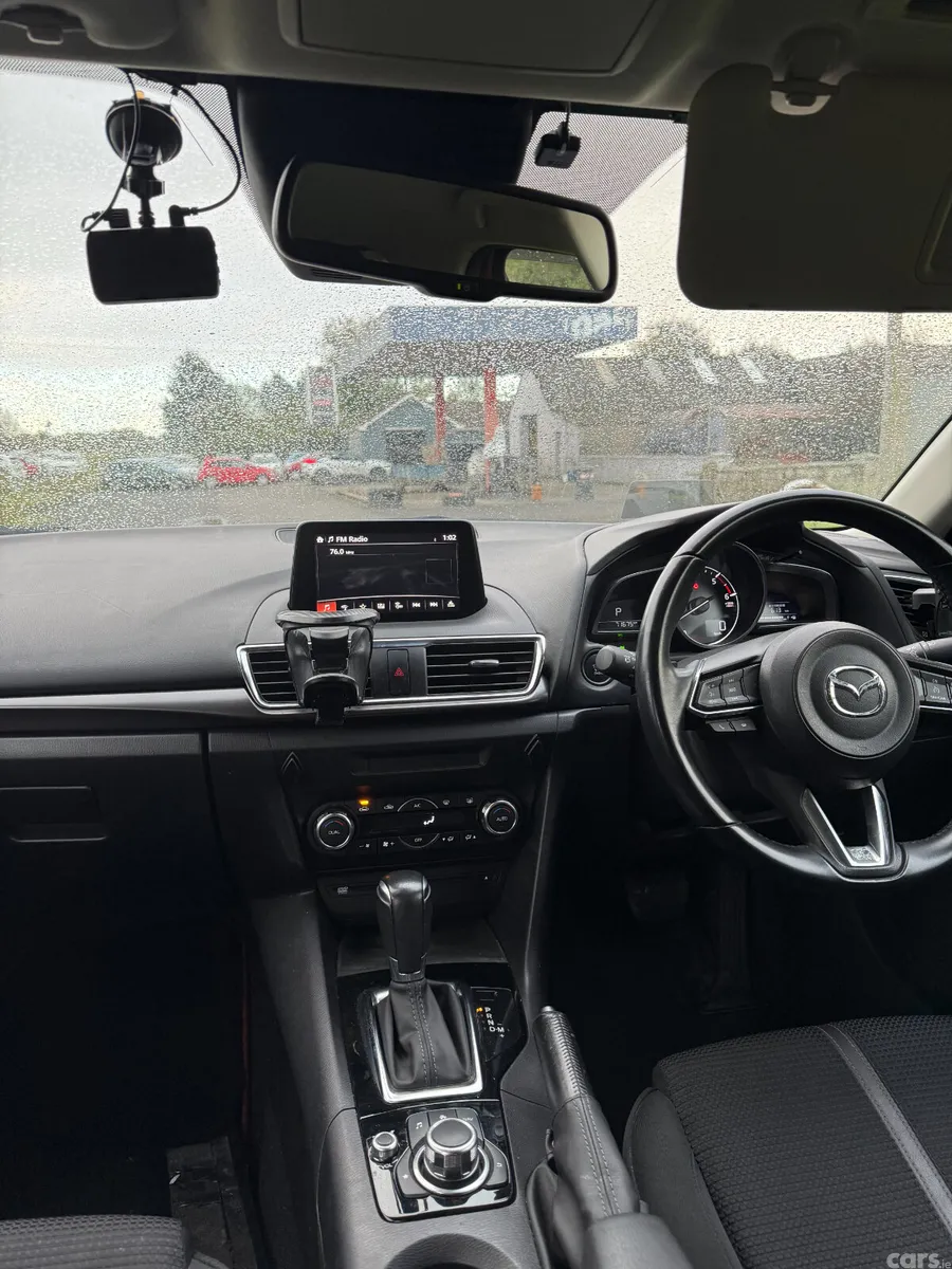 Mazda Axela Hatchback, Diesel, 2017, Red