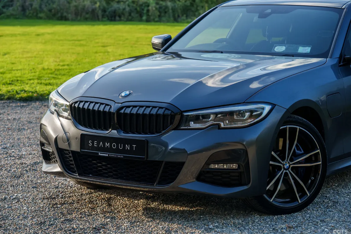 BMW 3-Series Saloon, Petrol Plug-in Hybrid, 2020, Grey