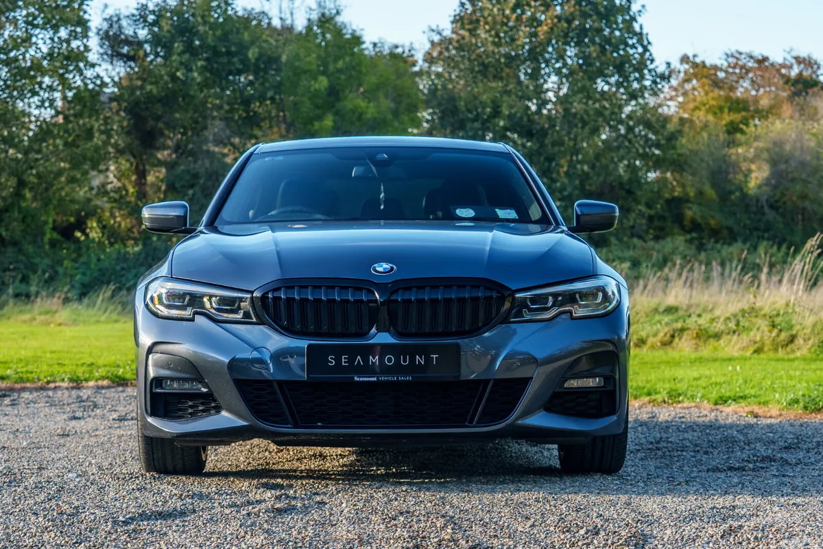 BMW 3-Series Saloon, Petrol Plug-in Hybrid, 2020, Grey