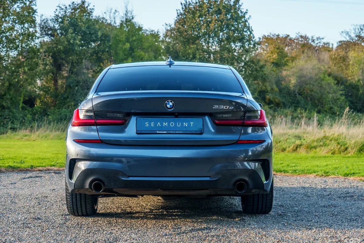 BMW 3-Series Saloon, Petrol Plug-in Hybrid, 2020, Grey
