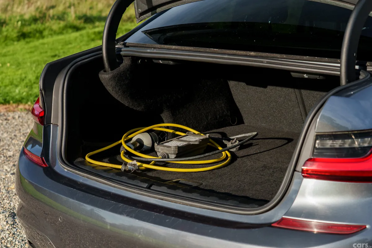 BMW 3-Series Saloon, Petrol Plug-in Hybrid, 2020, Grey