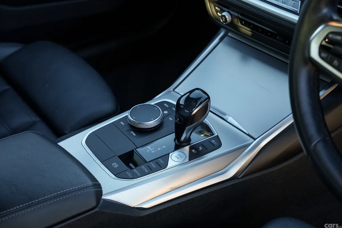 BMW 3-Series Saloon, Petrol Plug-in Hybrid, 2020, Grey