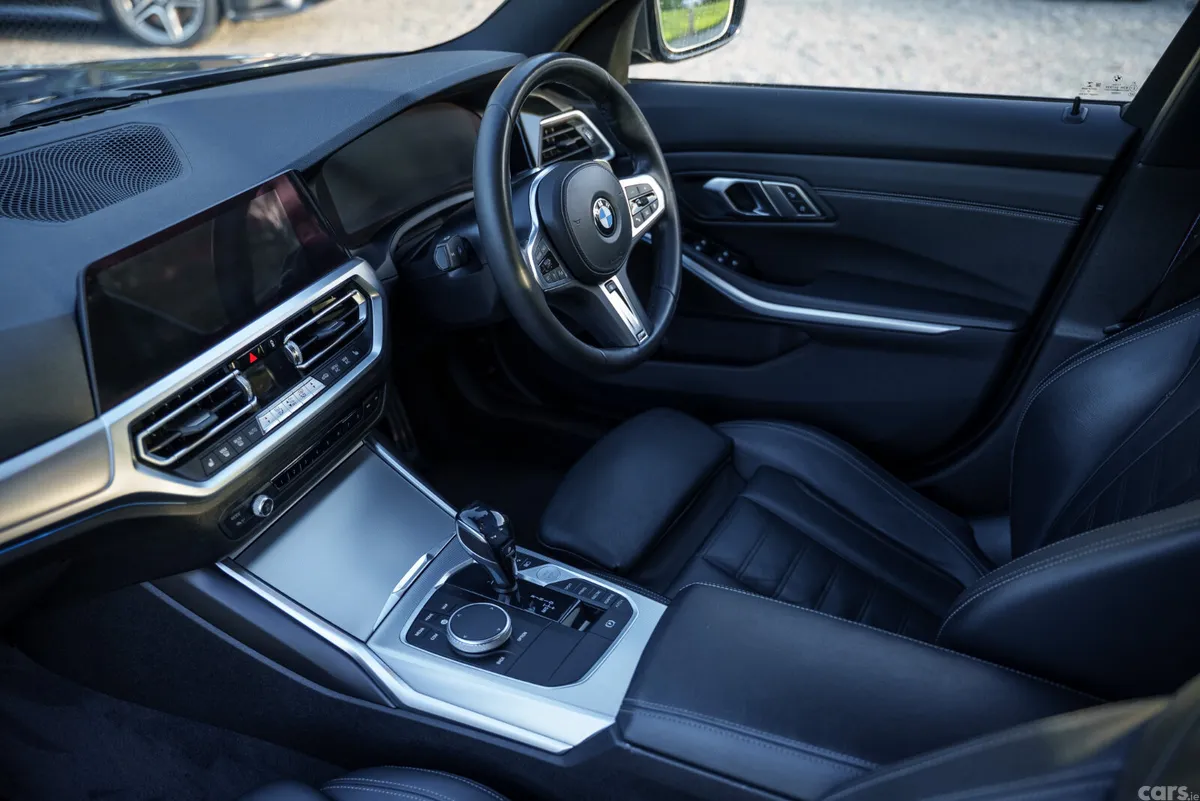 BMW 3-Series Saloon, Petrol Plug-in Hybrid, 2020, Grey