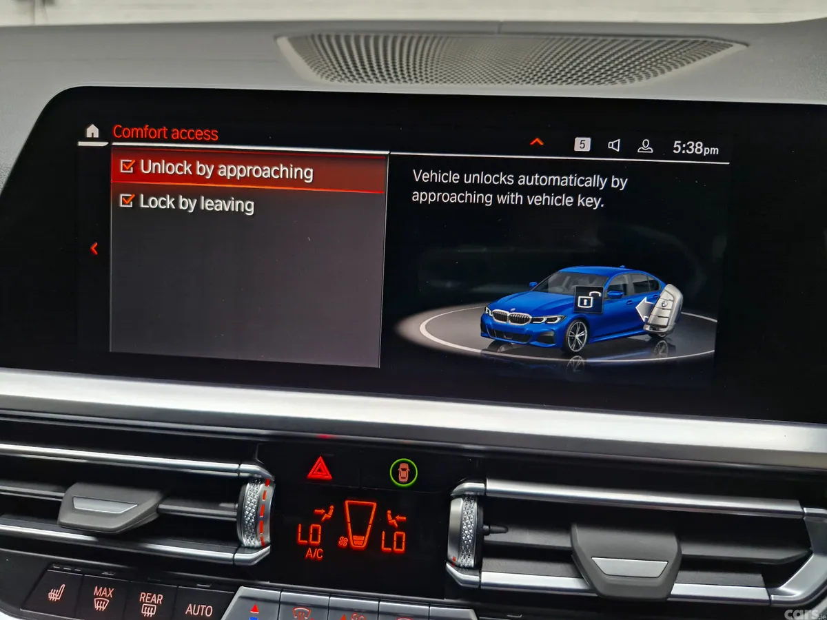 BMW 3-Series Saloon, Diesel, 2022, Blue