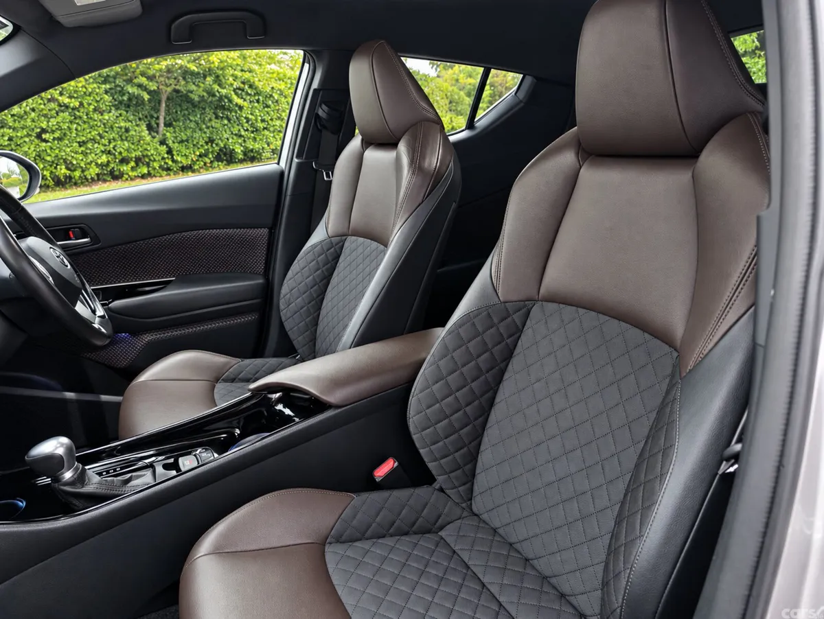 Toyota C-HR Hatchback, Petrol Hybrid, 2018, White