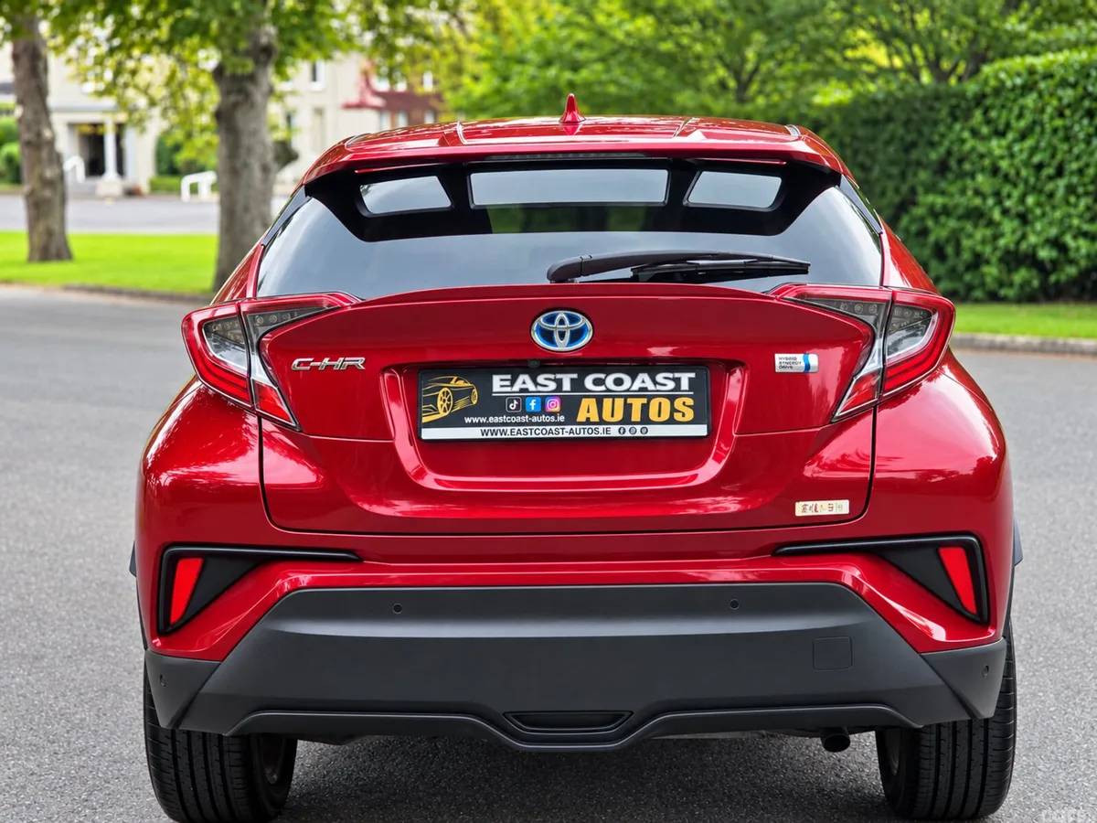 Toyota C-HR Hatchback, Petrol Hybrid, 2018, White