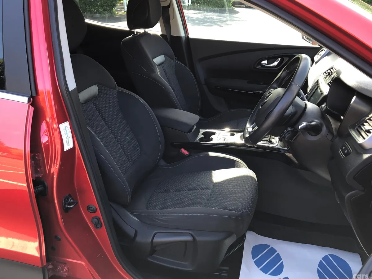 Renault Kadjar SUV, Diesel, 2016, Red