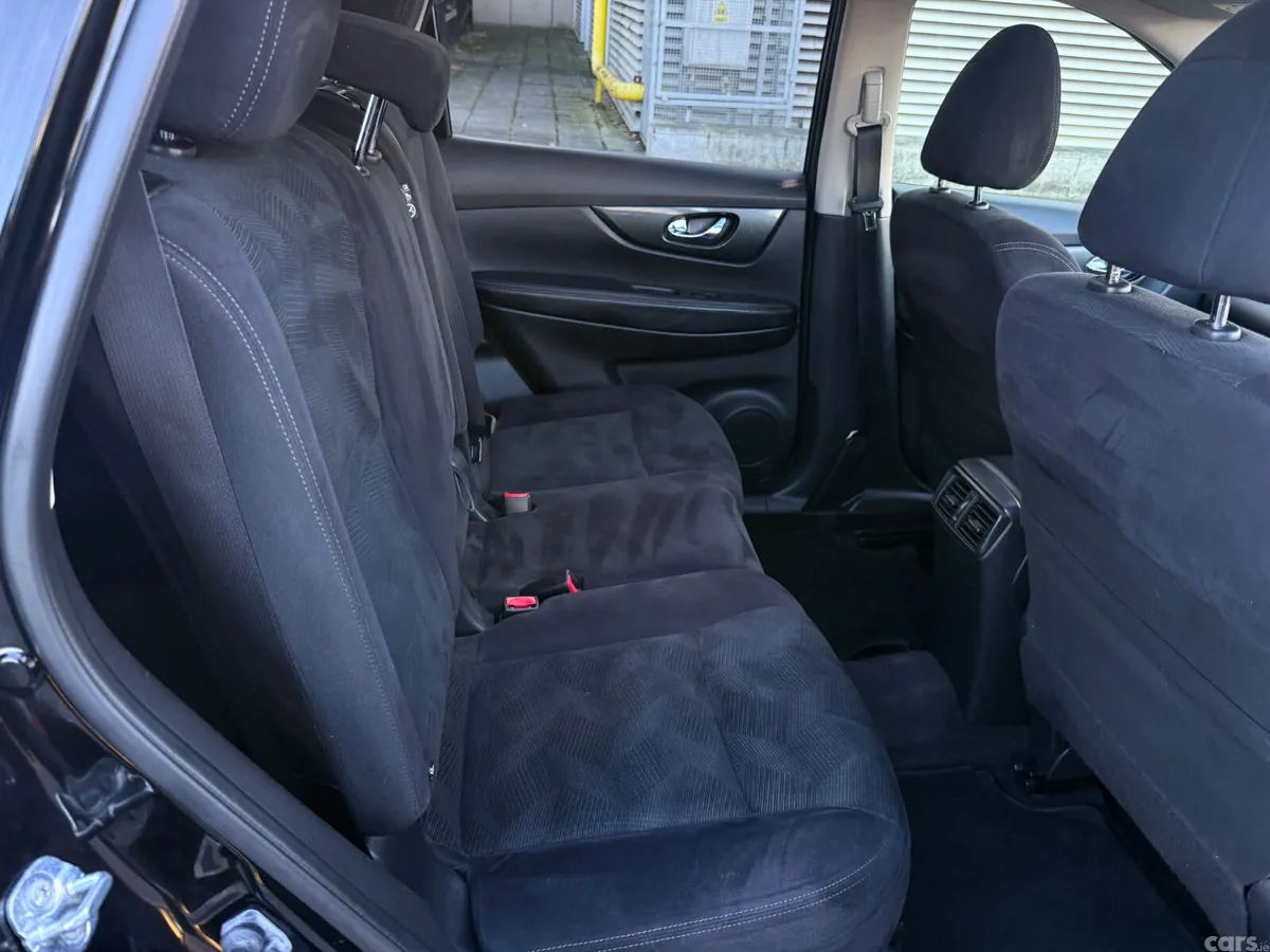 Nissan X-Trail SUV, Diesel, 2016, Black