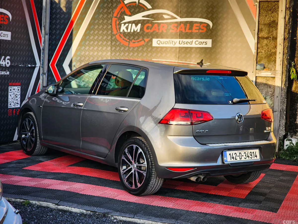 Volkswagen Golf Hatchback, Petrol, 2014, Grey