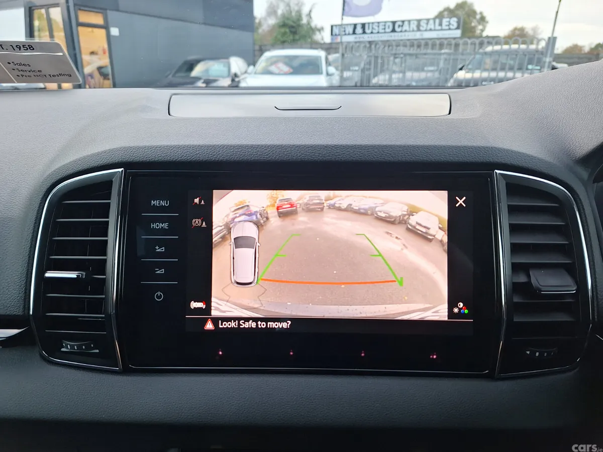 Skoda Karoq SUV, Petrol, 2024, Black