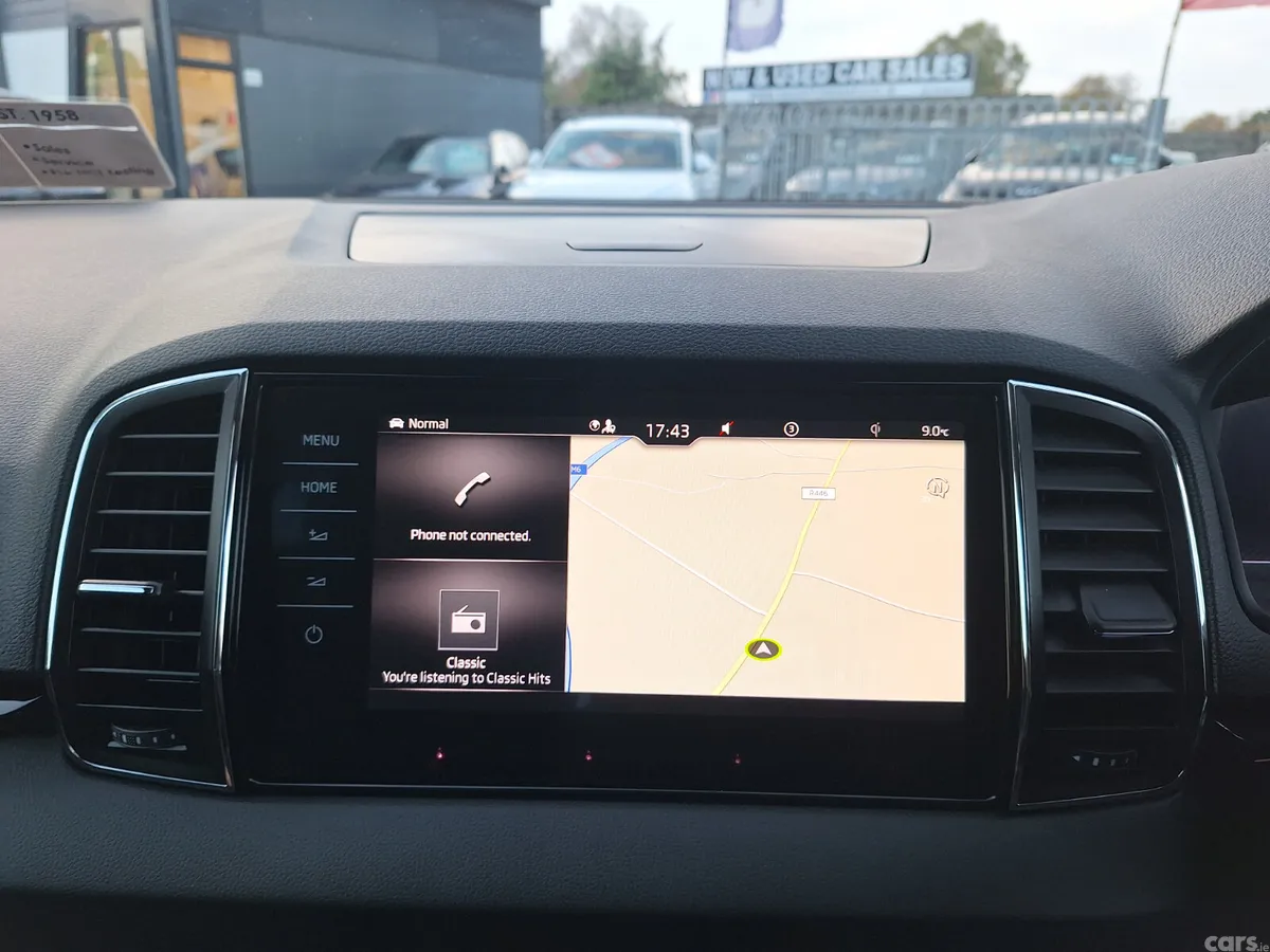 Skoda Karoq SUV, Petrol, 2024, Black