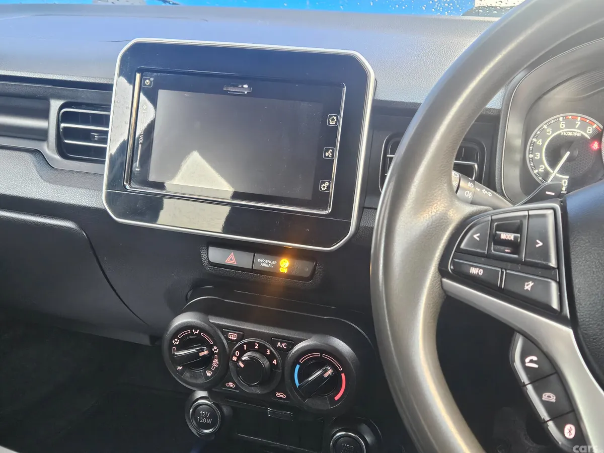 Suzuki Ignis Hatchback, Petrol, 2020, White