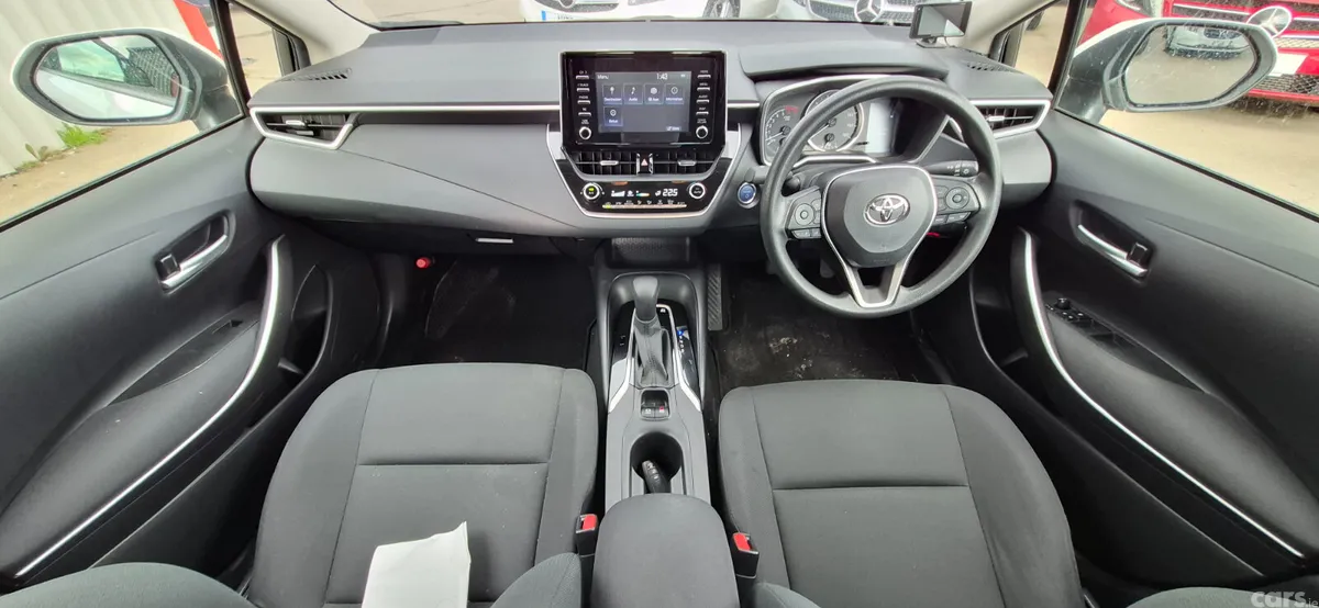 Toyota Corolla Saloon, Petrol Hybrid, 2021, White