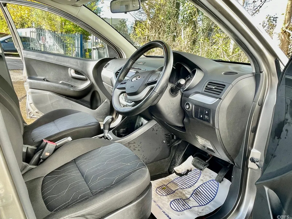 Kia Picanto Hatchback, Petrol, 2016, Grey