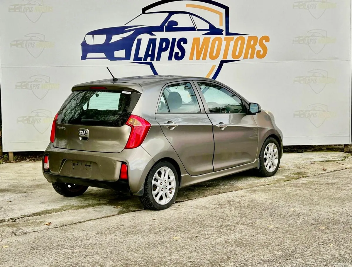 Kia Picanto Hatchback, Petrol, 2016, Grey