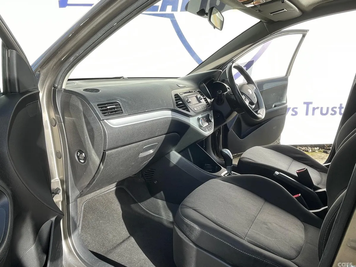 Kia Picanto Hatchback, Petrol, 2016, Grey