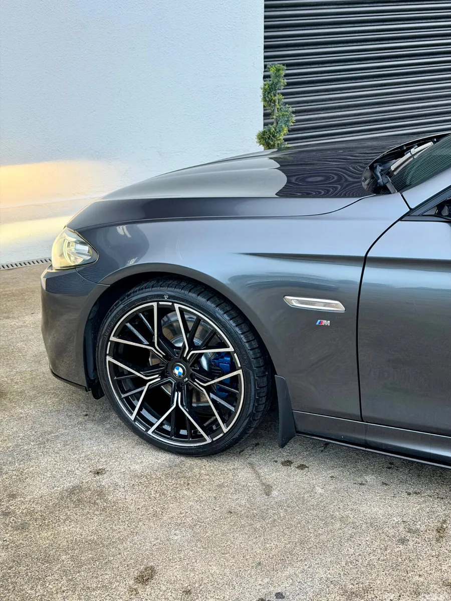 BMW 5-Series Saloon, Diesel, 2016, Grey