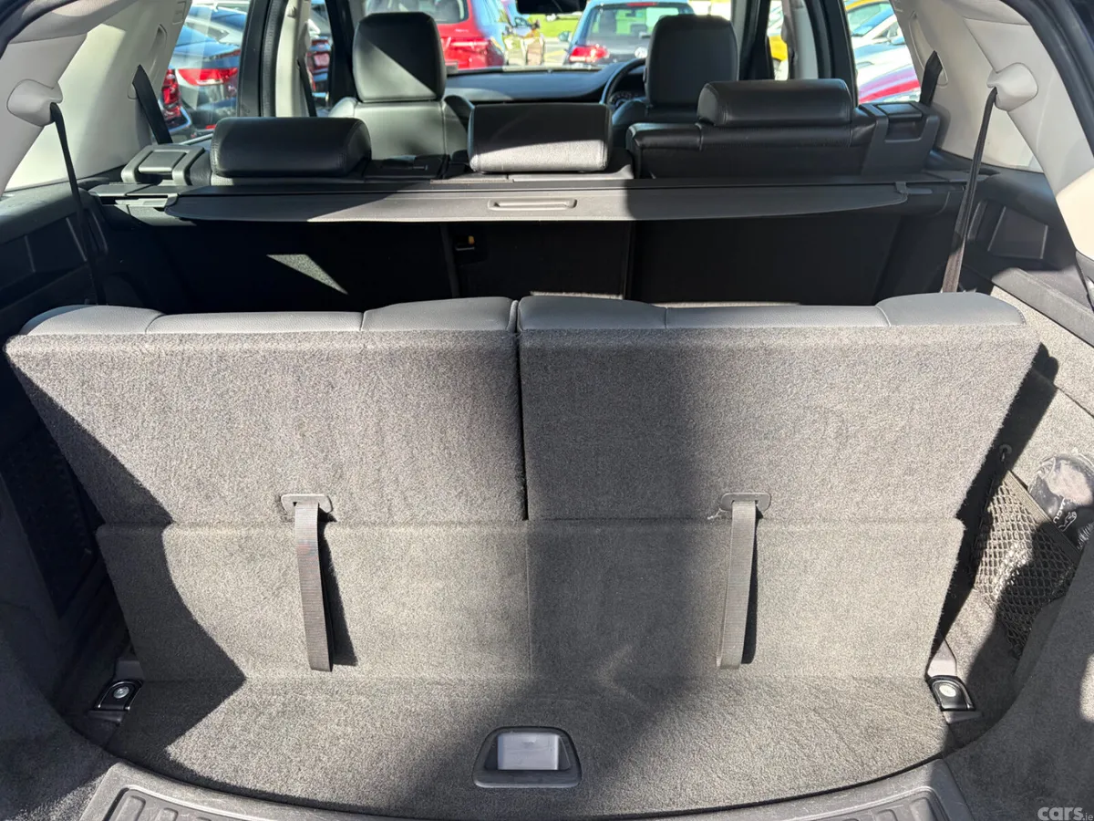 Land Rover Discovery Sport SUV, Diesel, 2020, Black