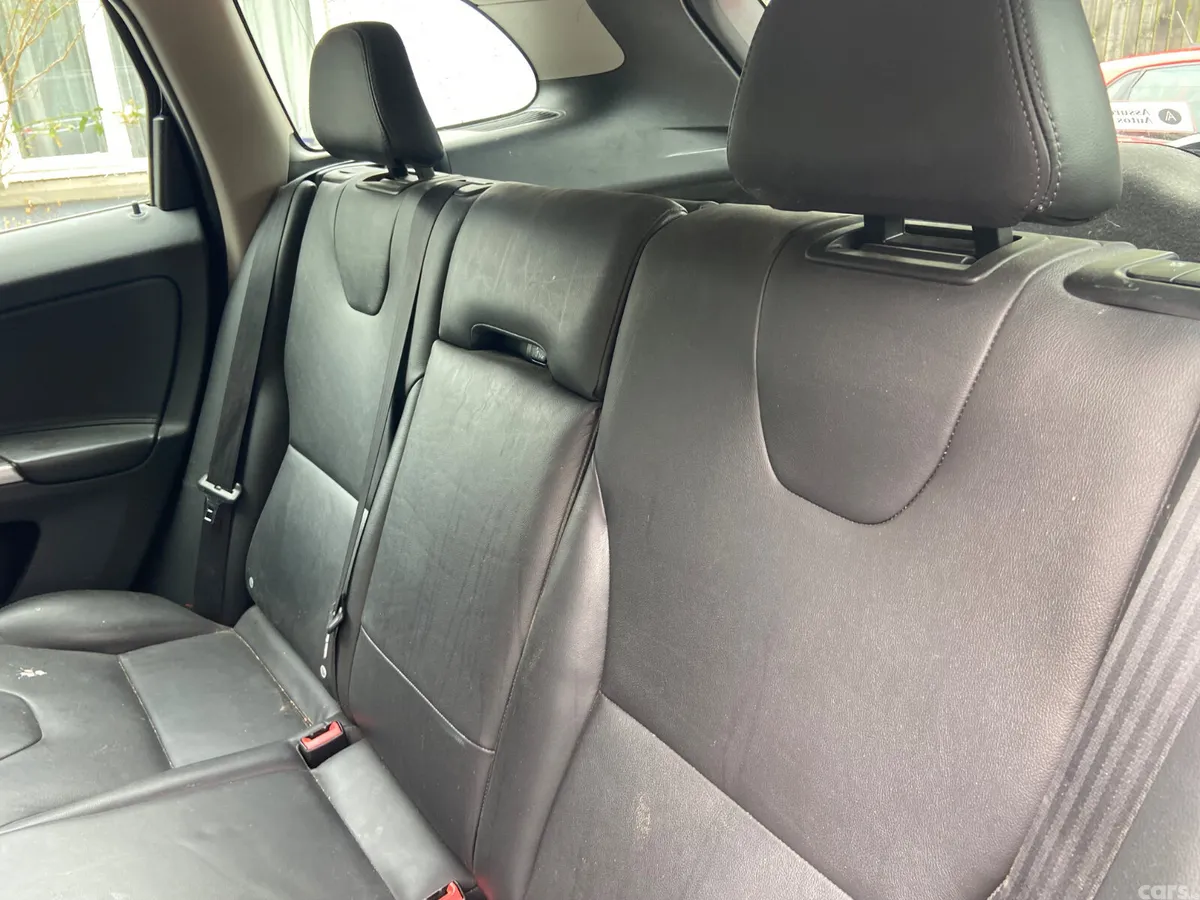 Volvo XC60 SUV, Diesel, 2016, Blue