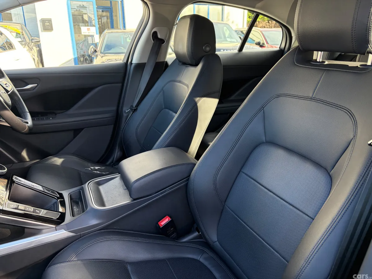 Jaguar I-Pace Hatchback, Electric, 2019, Black