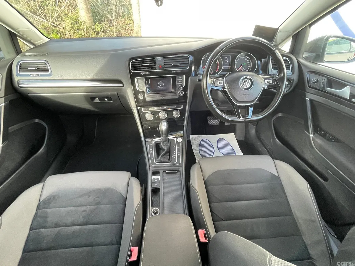Volkswagen Golf Hatchback, Petrol, 2016, Grey