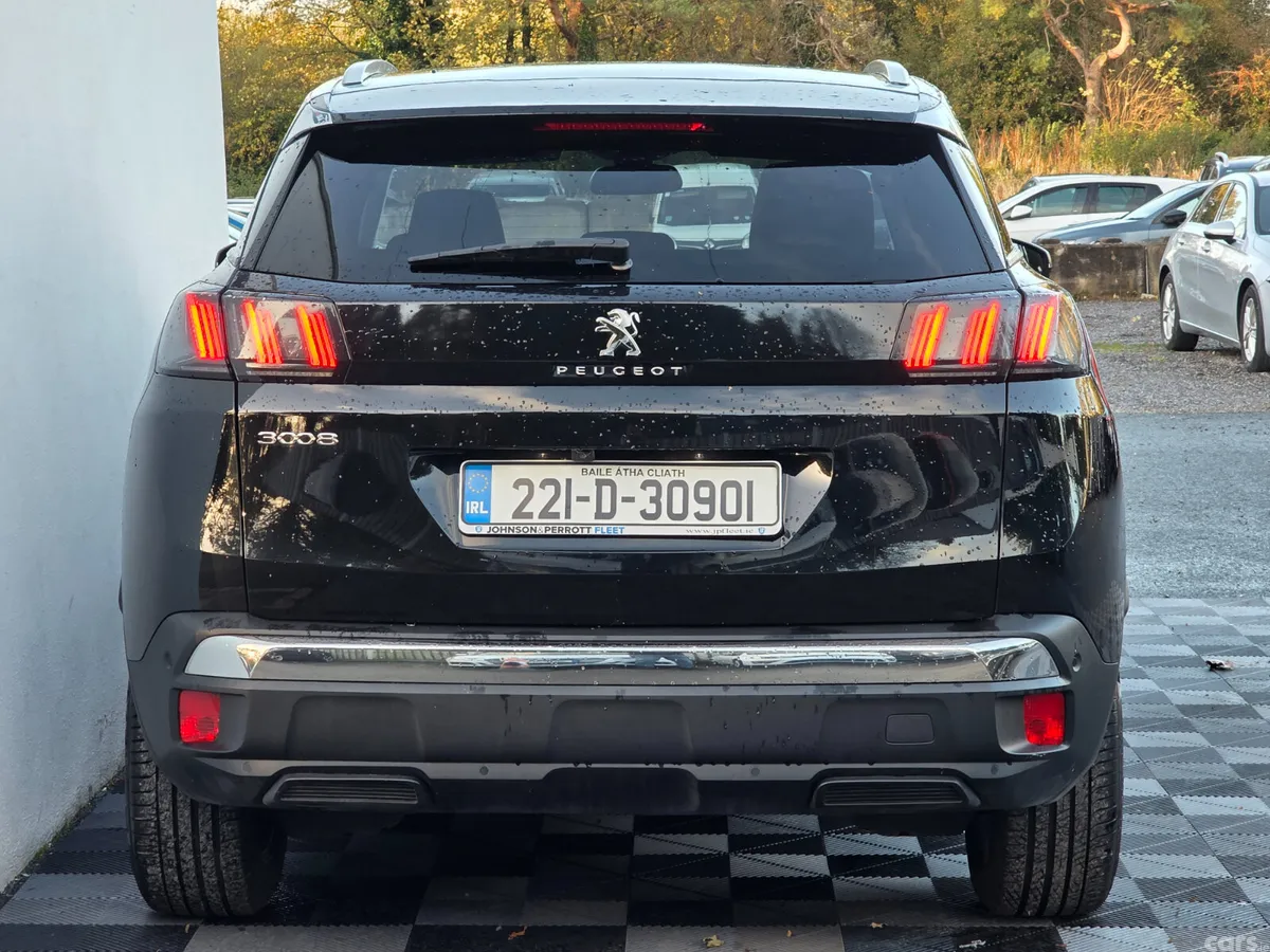 Peugeot 3008 MPV, Diesel, 2022, Black