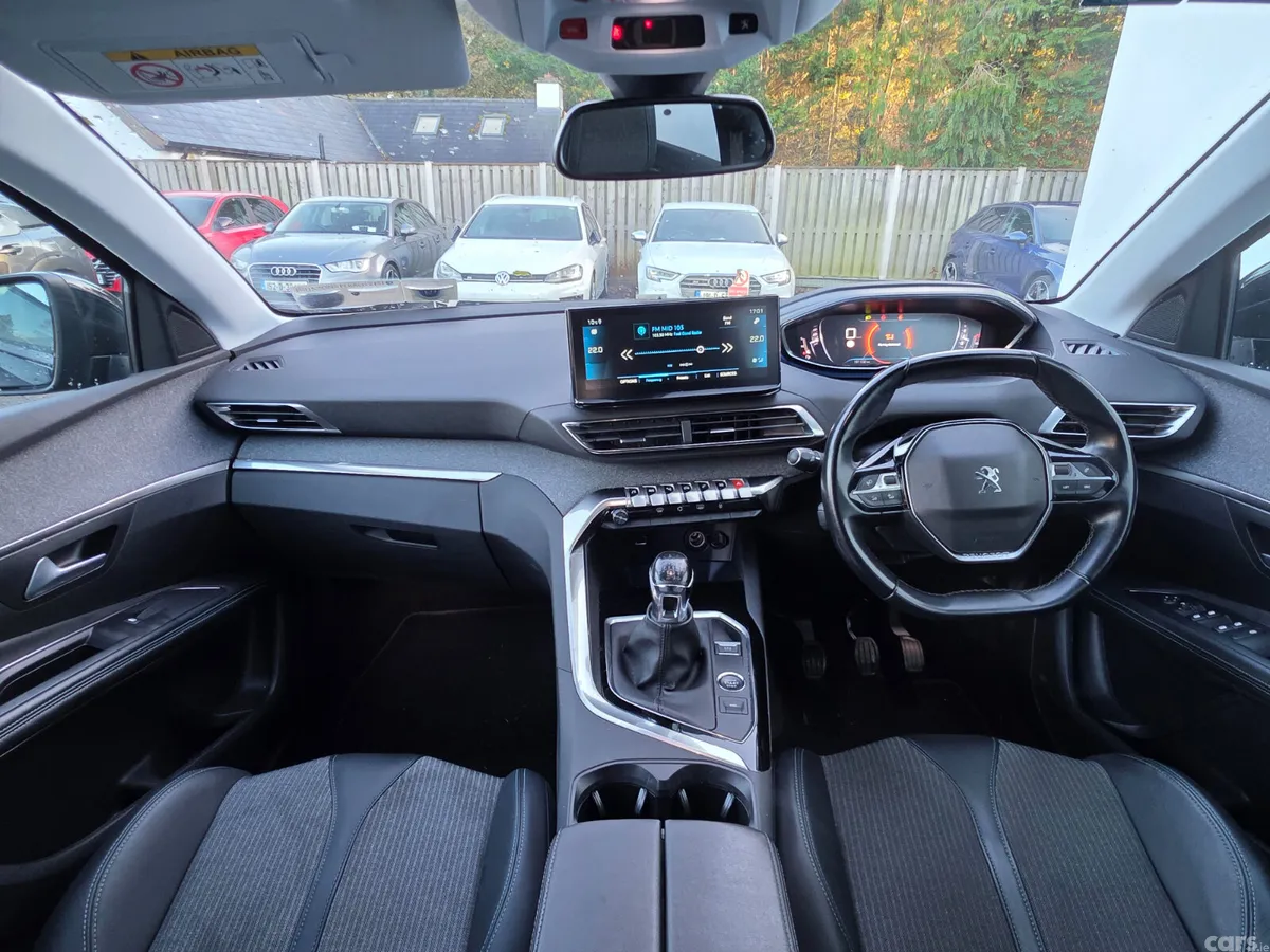 Peugeot 3008 MPV, Diesel, 2022, Black
