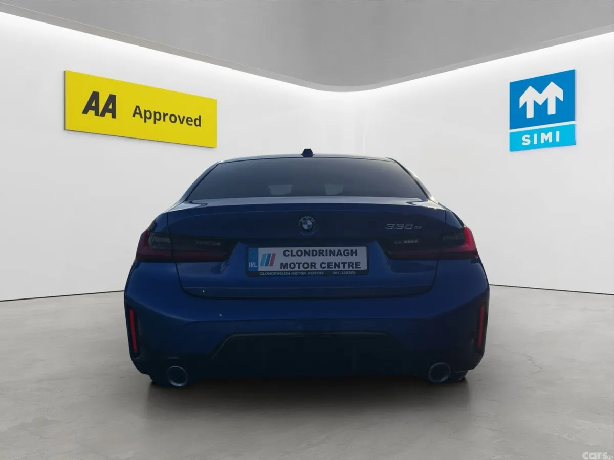 BMW 3-Series Saloon, Petrol Hybrid, 2023, Blue