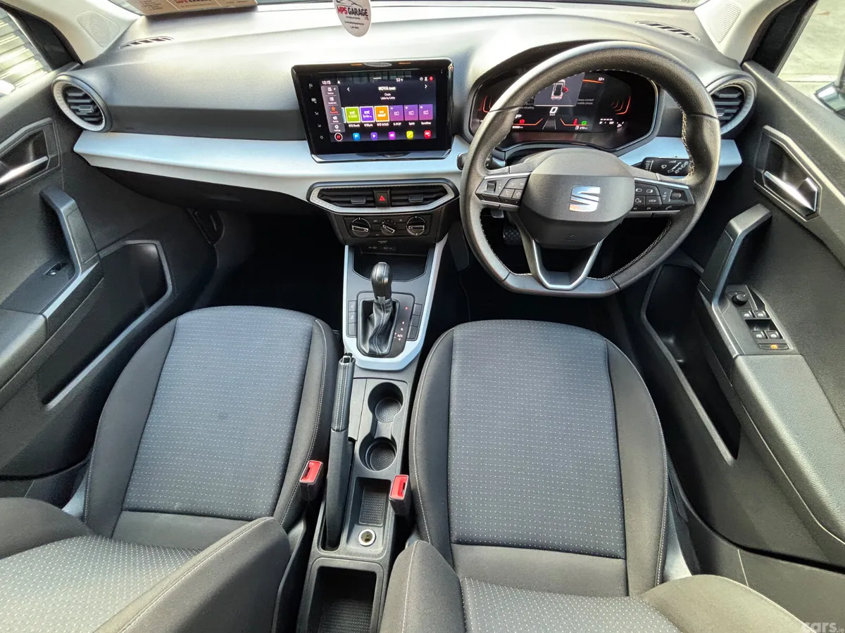 SEAT Arona SUV, Petrol, 2024, Grey