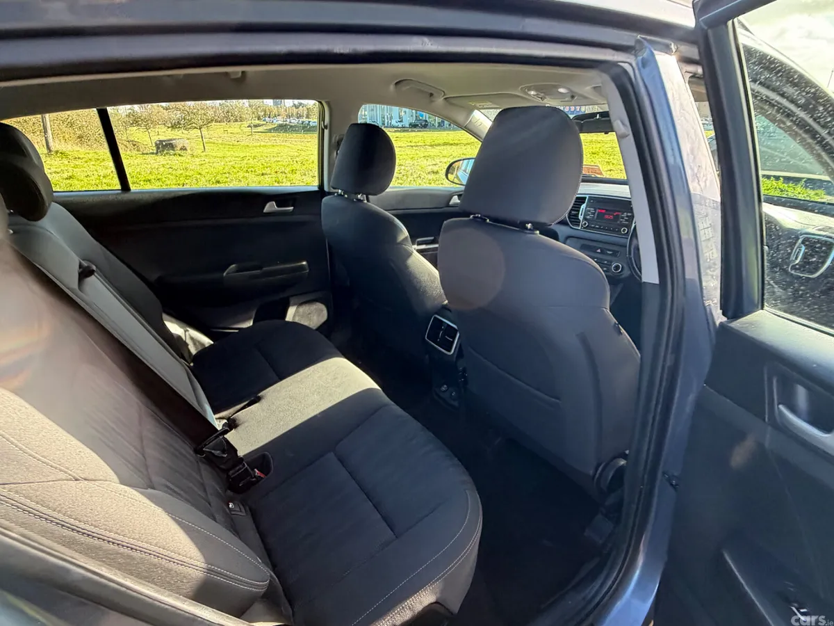 Kia Sportage SUV, Diesel, 2017, Blue