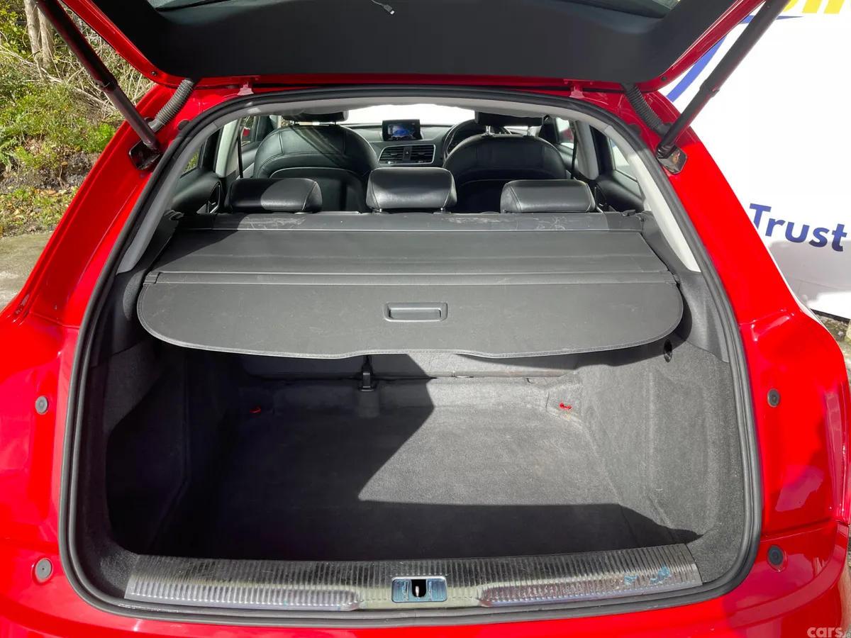 Audi Q3 SUV, Petrol, 2018, Red