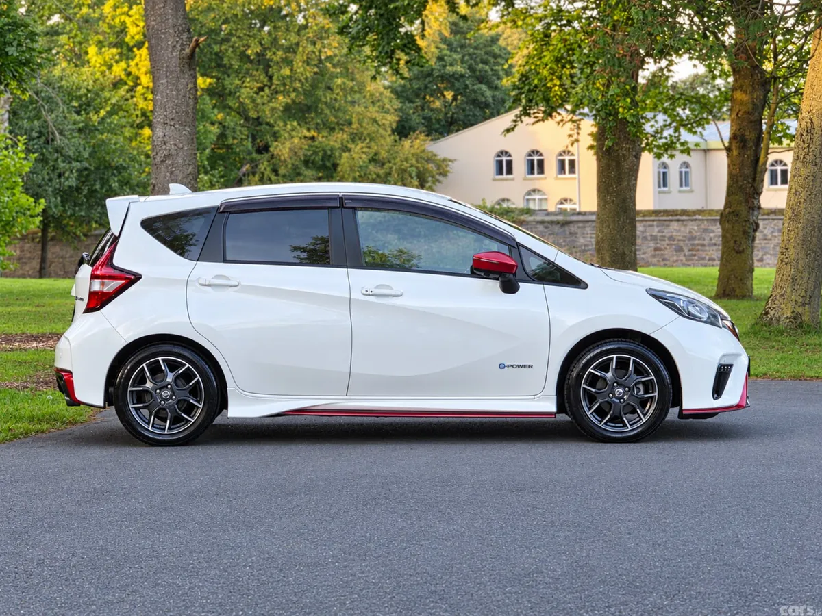 Nissan Note Hatchback, Petrol Hybrid, 2018, White