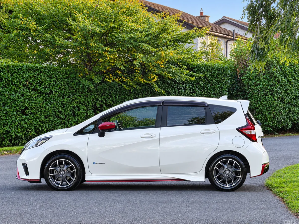 Nissan Note Hatchback, Petrol Hybrid, 2018, White