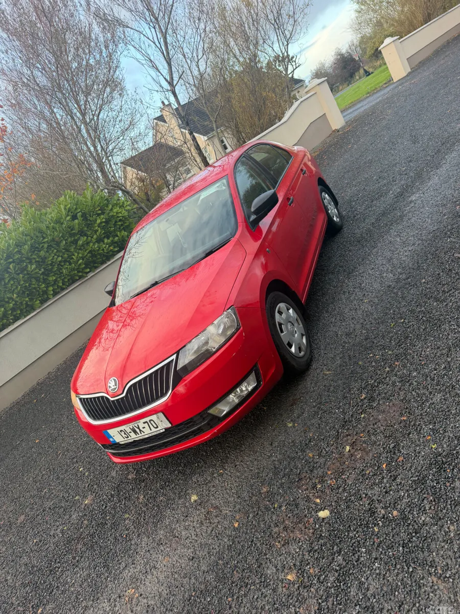 Skoda Rapid Saloon, Petrol, 2013, Red