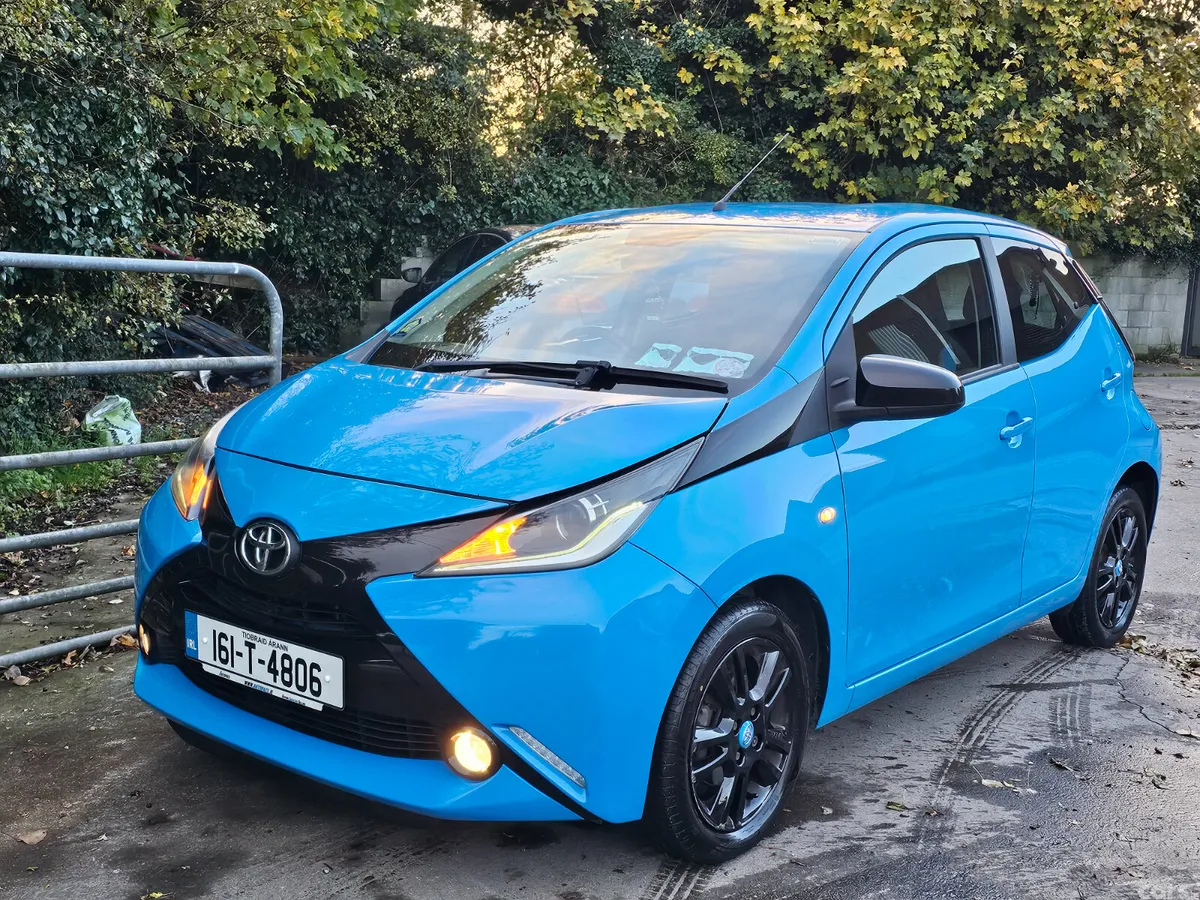 Toyota Aygo Hatchback, Petrol, 2016, Blue