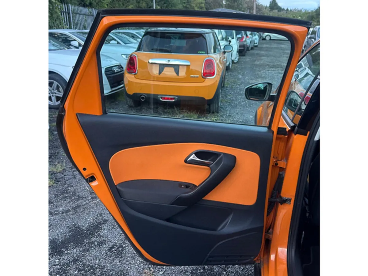 Volkswagen Polo Hatchback, Petrol, 2011, Orange