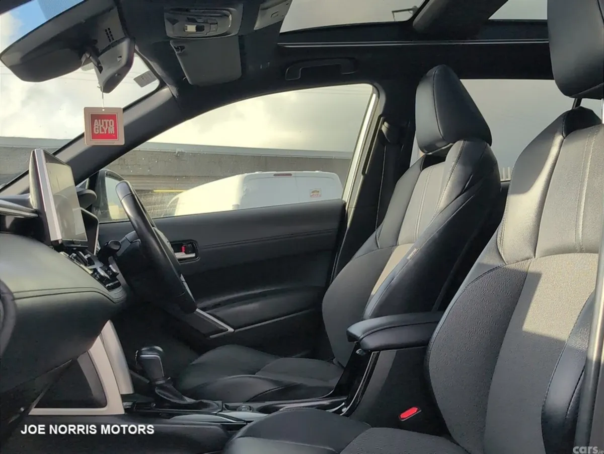 Toyota Corolla Cross SUV, Petrol Hybrid, 2023, Grey