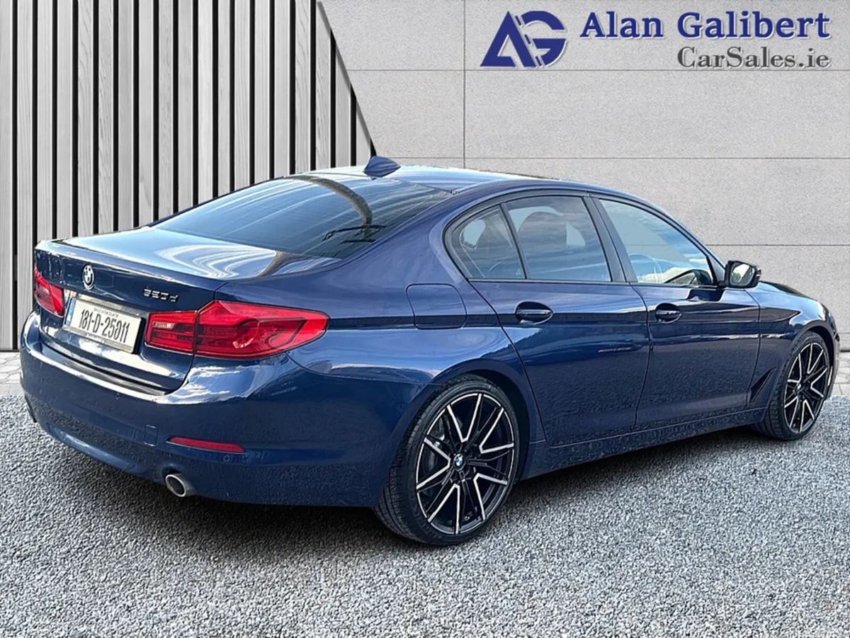 BMW 5-Series Saloon, Diesel, 2018, Blue