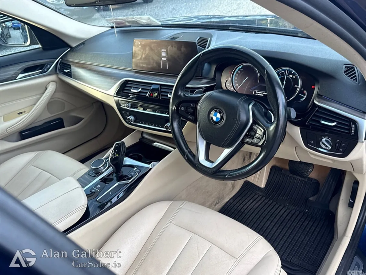 BMW 5-Series Saloon, Diesel, 2018, Blue