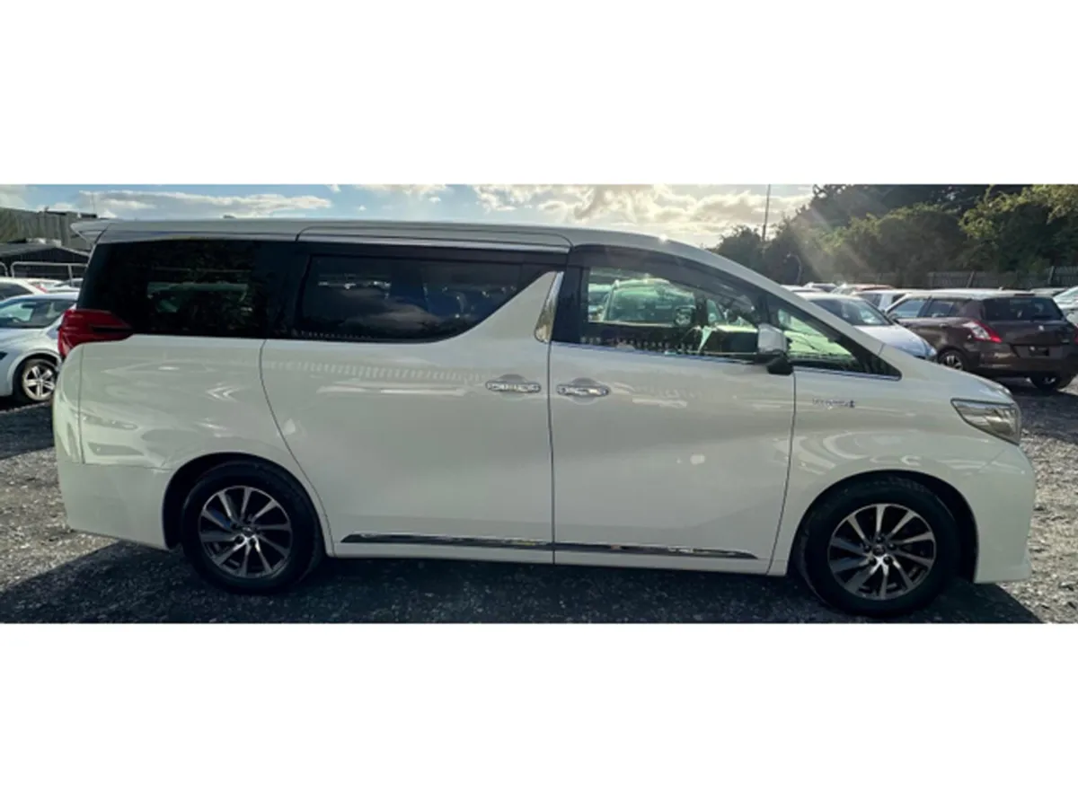 Toyota Alphard MPV, Petrol Hybrid, 2015, White