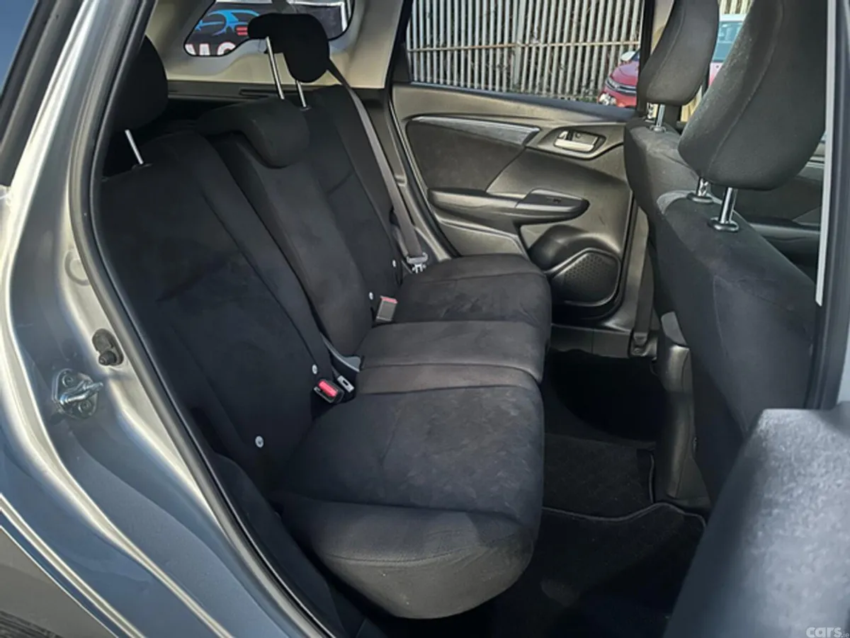 Honda Shuttle Estate, Petrol Hybrid, 2019, Silver