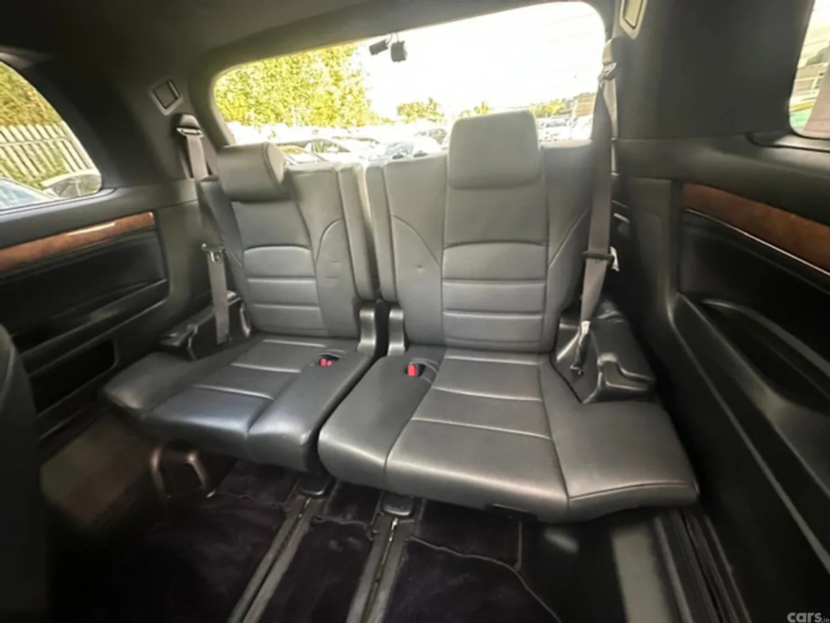 Toyota Alphard MPV, Petrol Hybrid, 2015, White