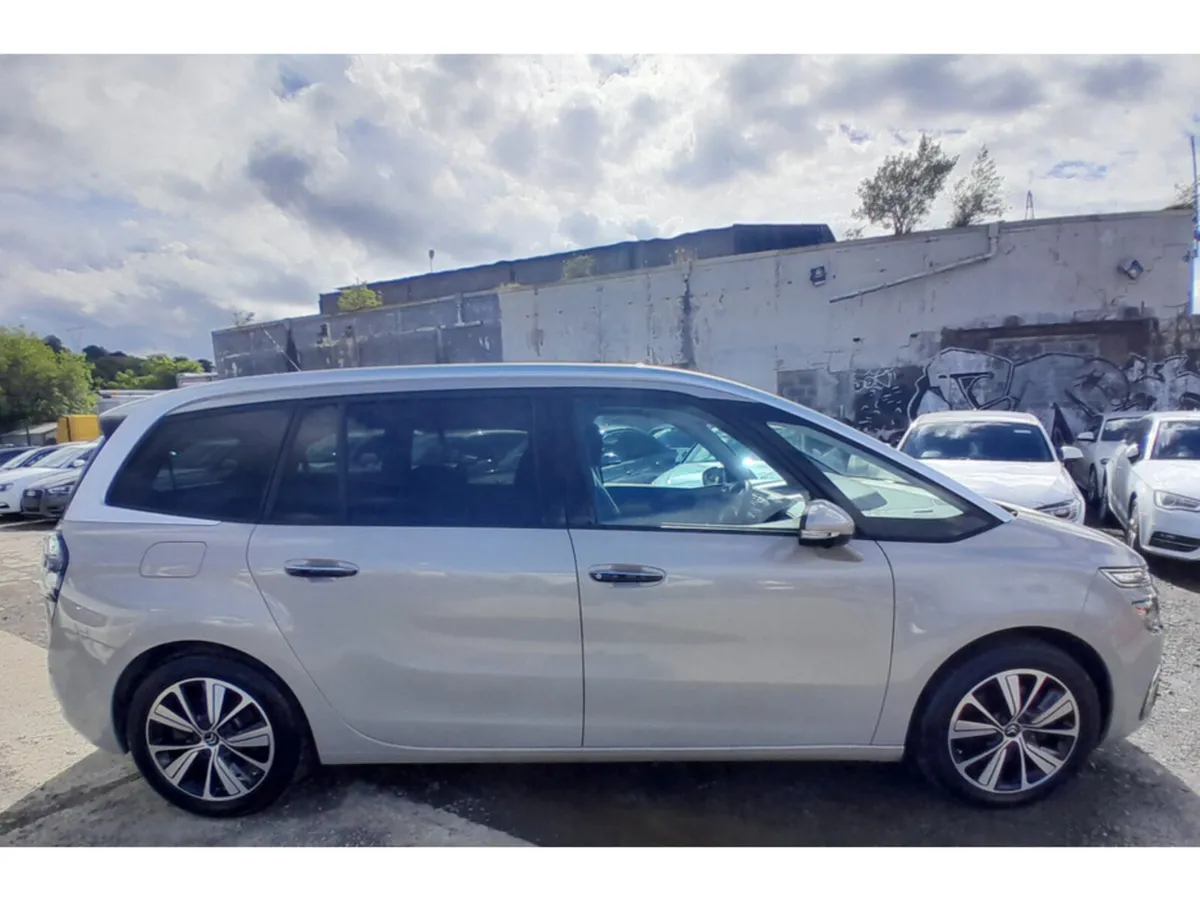 Citroen C4 Picasso MPV, Diesel, 2017, Beige
