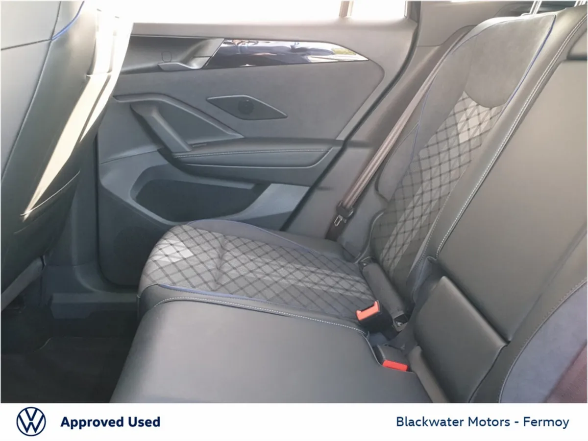 Volkswagen Tiguan Hatchback, Diesel, 2026, Black