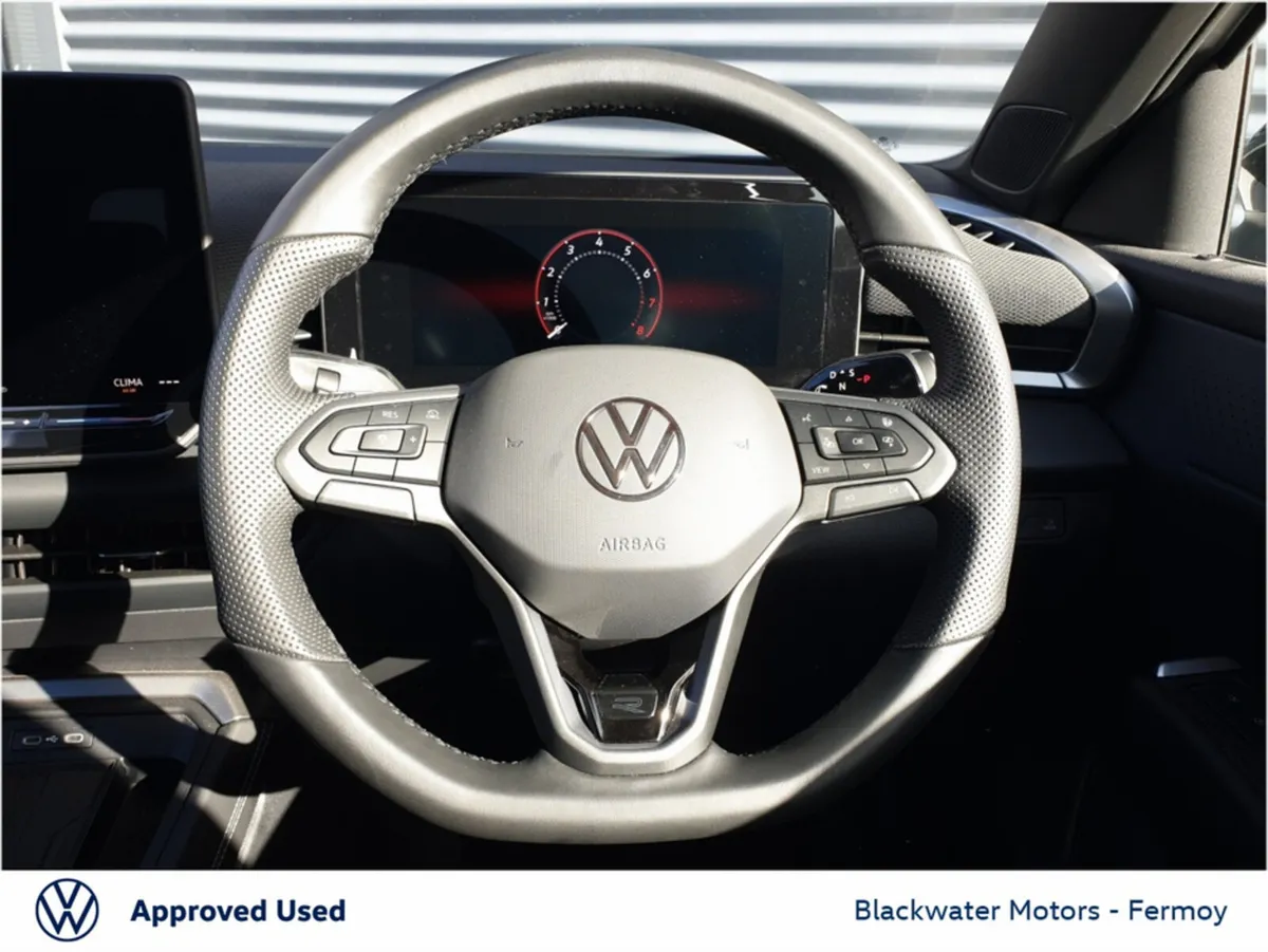 Volkswagen T-Roc Hatchback, Petrol, 2026, Black