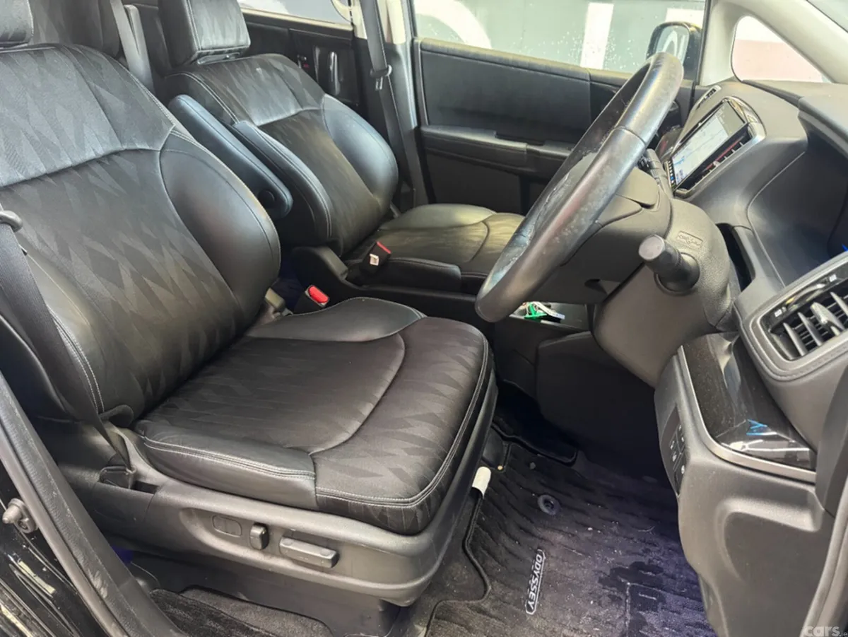 Honda Odyssey MPV, Petrol Hybrid, 2019, Black