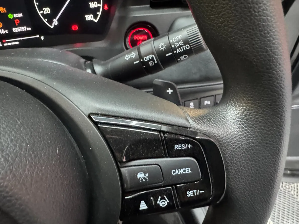 Honda Vezel SUV, Petrol Hybrid, 2021, Black