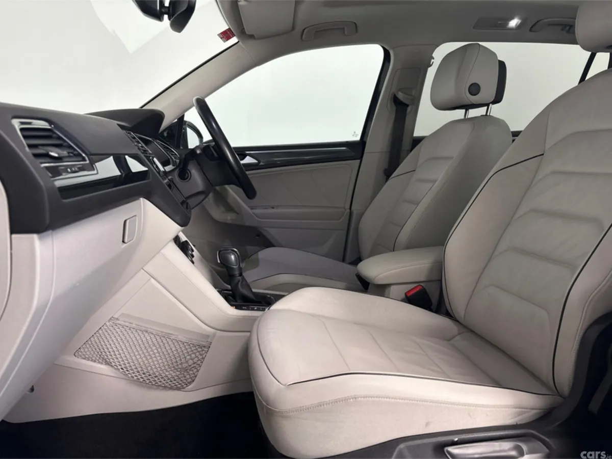 Volkswagen Tiguan Estate, Petrol, 2020, Black