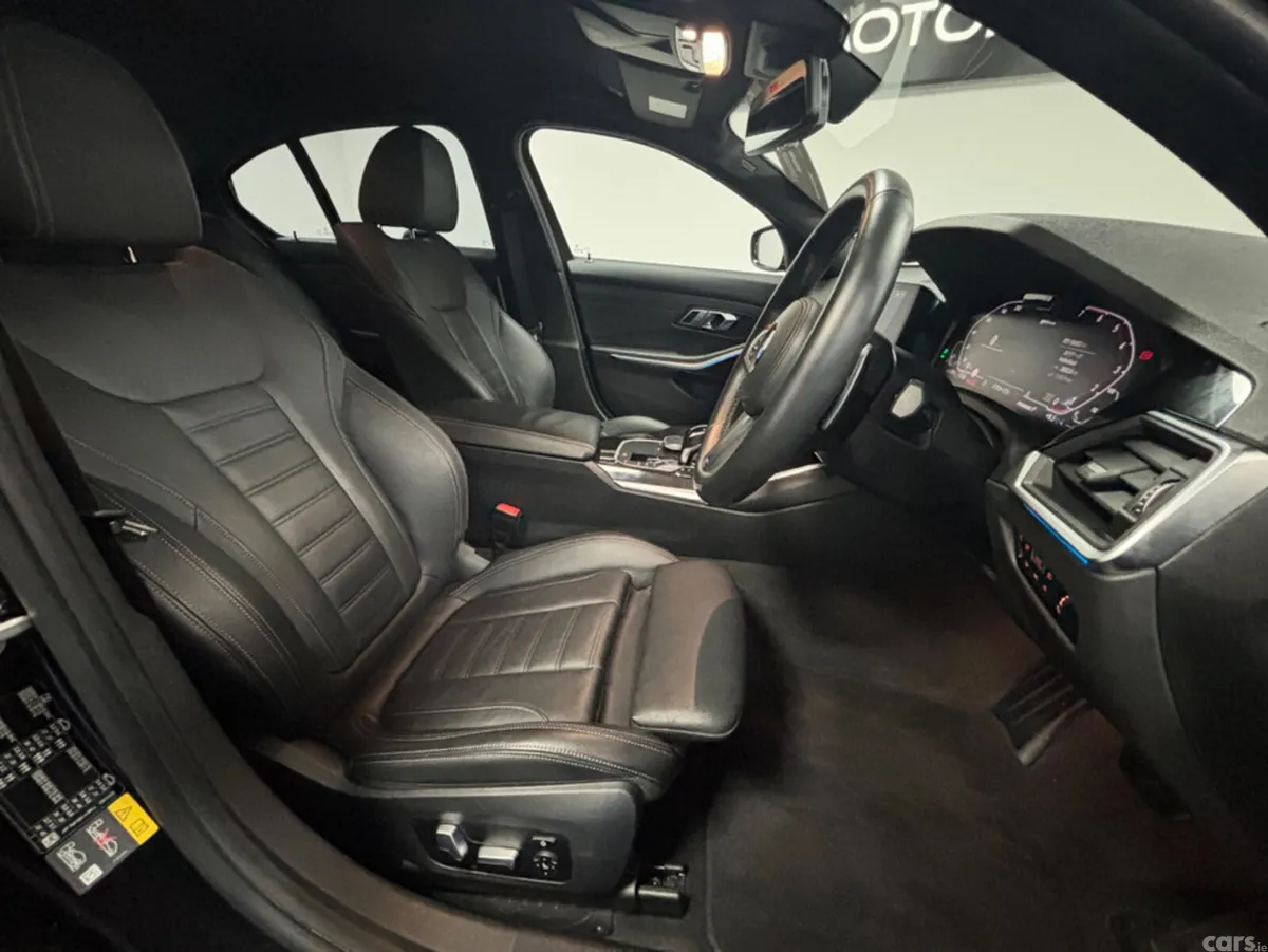 BMW 3-Series Saloon, Petrol Plug-in Hybrid, 2021, Black